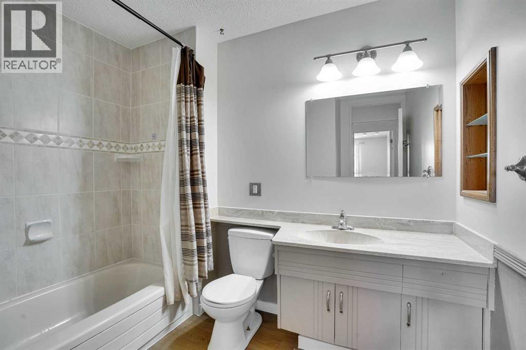208 Dalcastle Court Nw, Calgary, Alberta  T3A 2A7 - Photo 28 - A2306174