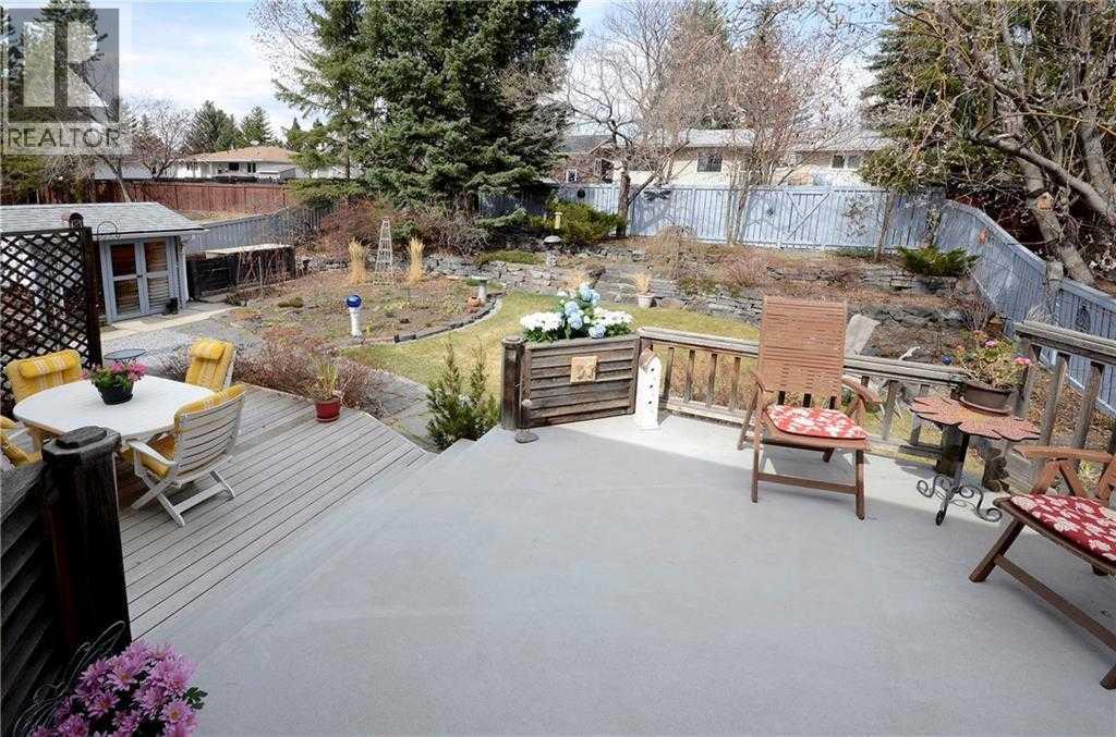 208 Dalcastle Court Nw, Calgary, Alberta  T3A 2A7 - Photo 40 - A2306174