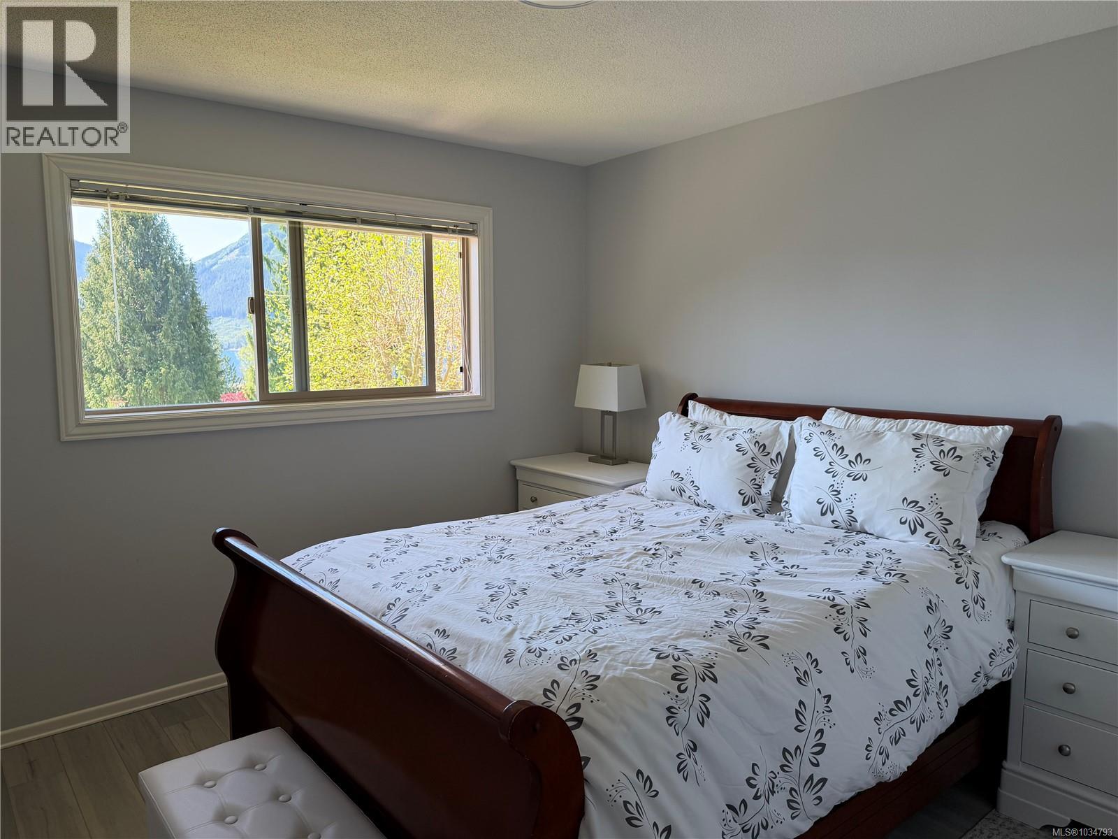 703 Nigei St, Port Alice, British Columbia  V0N 2N0 - Photo 15 - 1034793