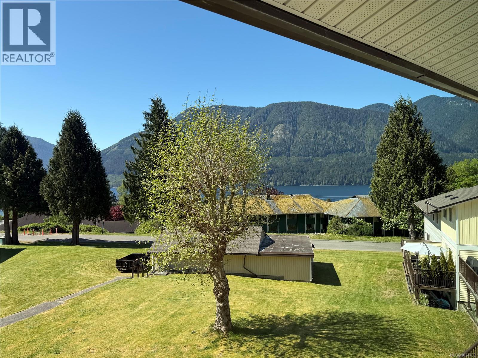 703 Nigei St, Port Alice, British Columbia  V0N 2N0 - Photo 16 - 1034793