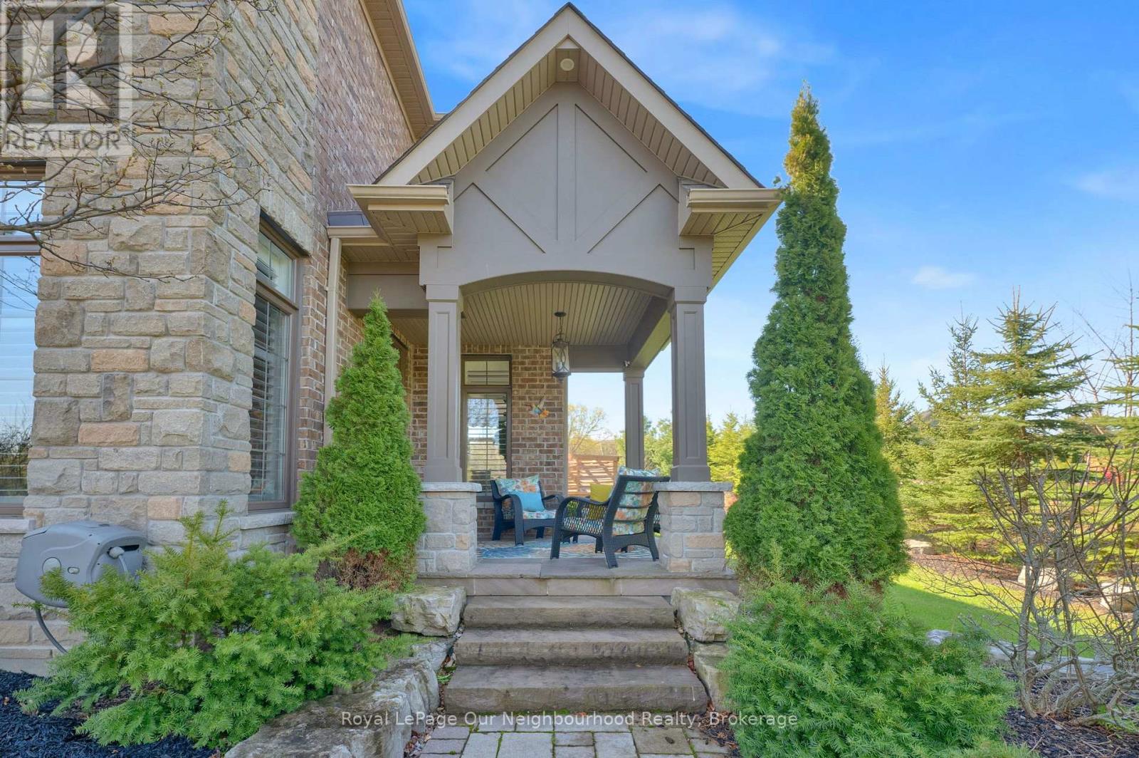 9 Powers Court, Clarington, Ontario  L0B 1M0 - Photo 7 - E13088026