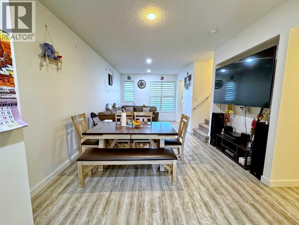 55 Savanna Park Ne, Calgary, Alberta  T3J 0Y8 - Photo 12 - A2303353