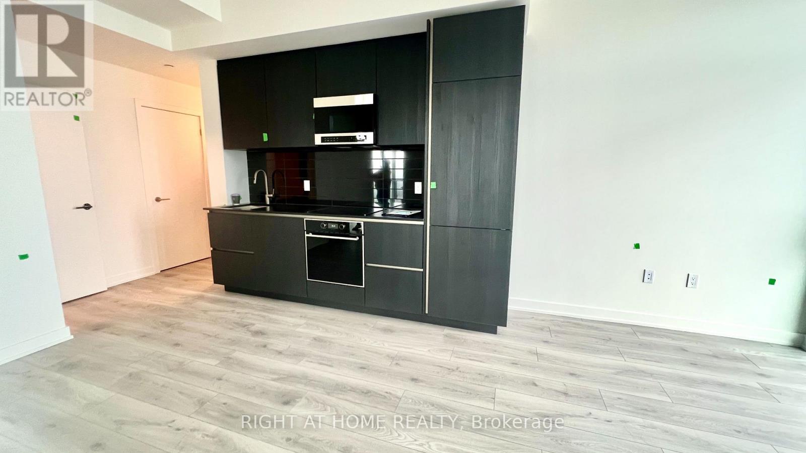Lph09 - 110 Broadway Avenue, Toronto, Ontario  M4P 1V7 - Photo 6 - C13088040