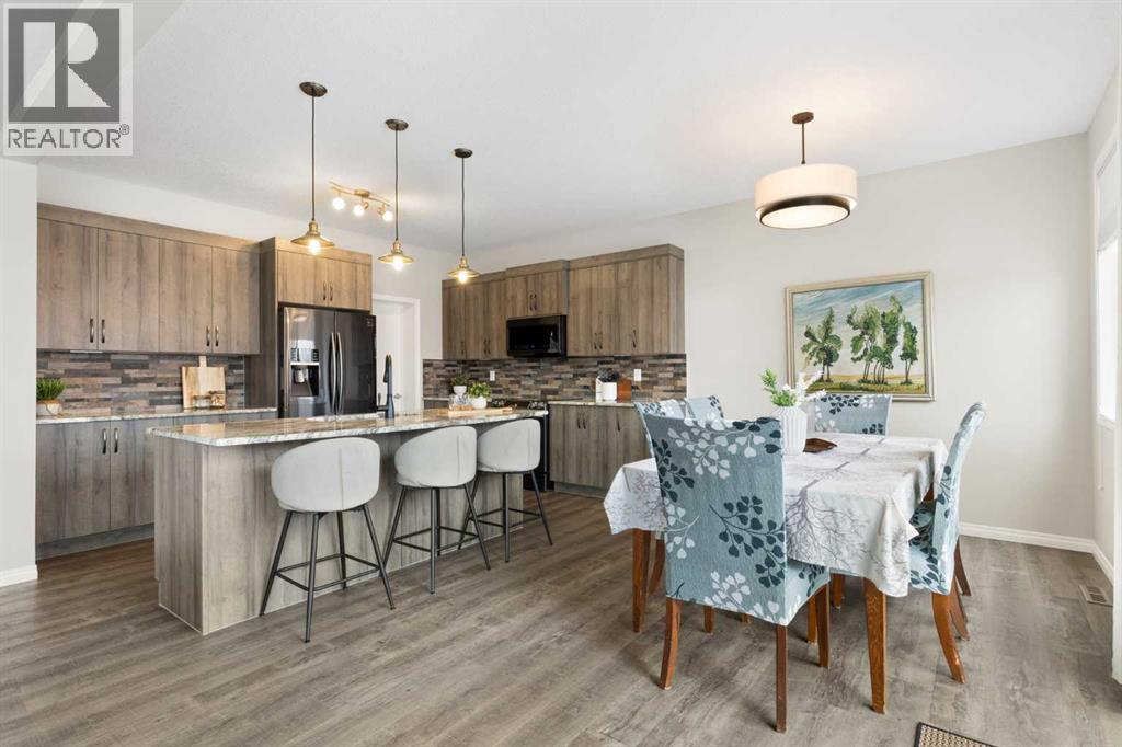 1 Osborne Common SW, Airdrie, Alberta  T4B 5E3 - Photo 2 - A2302727