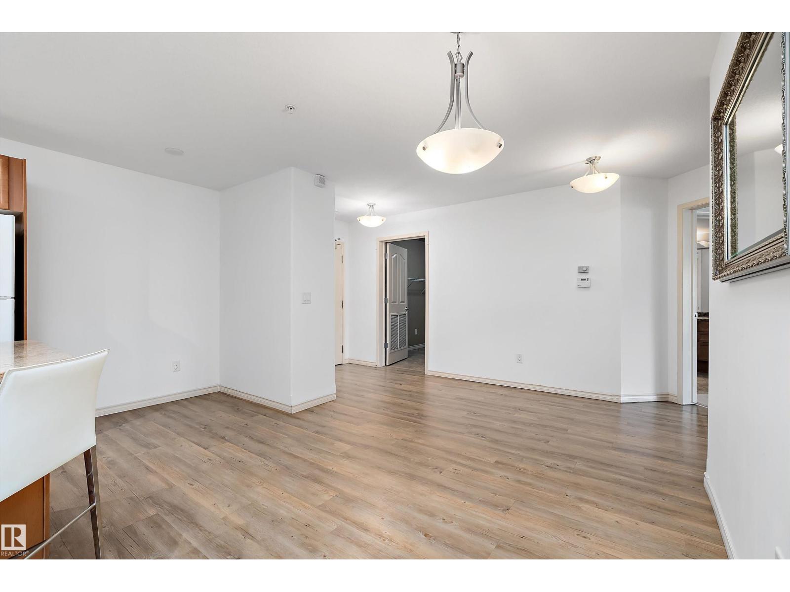 Unknown Address, ,     - Photo 13 - E4485904