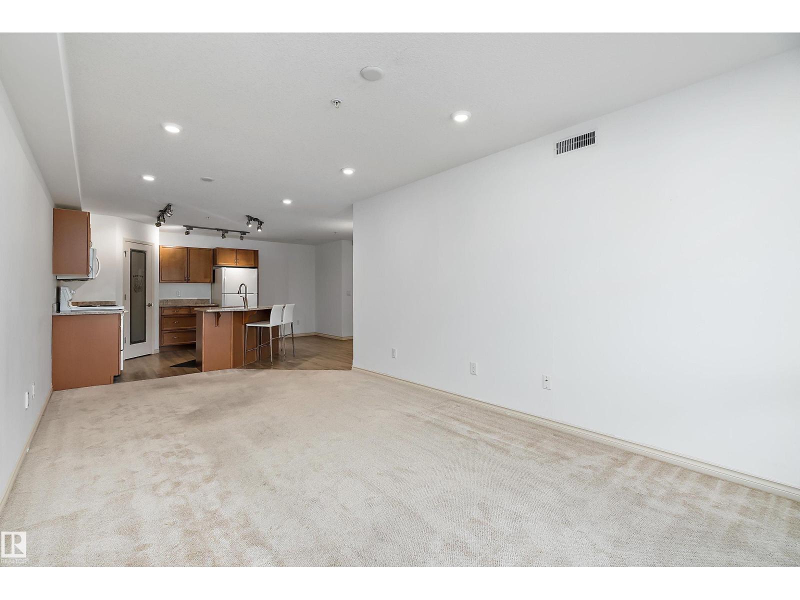 Unknown Address, ,     - Photo 14 - E4485904