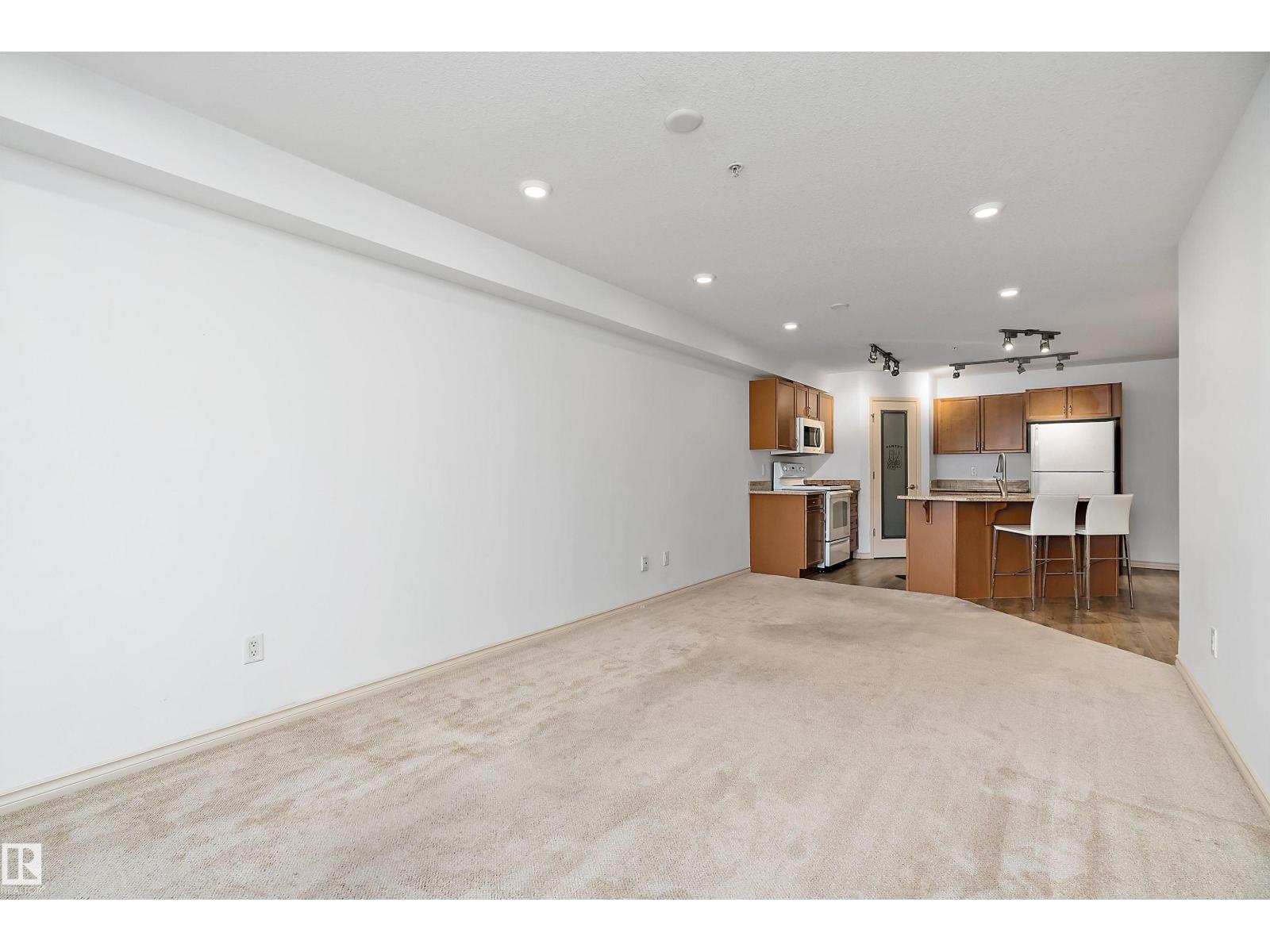 Unknown Address, ,     - Photo 15 - E4485904