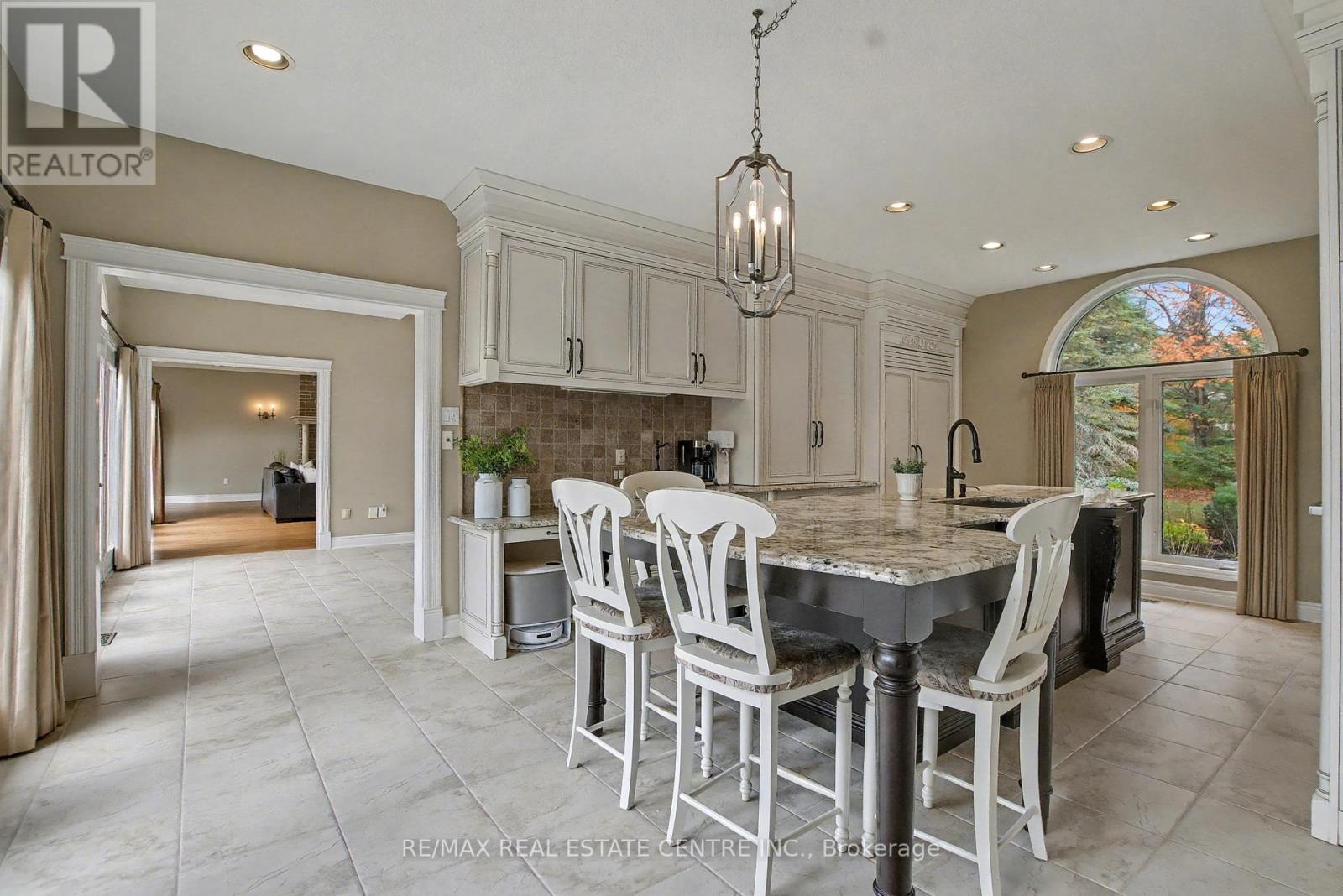 4220 Ennisclare Drive, Milton, Ontario  N0B 2K0 - Photo 16 - W13088030