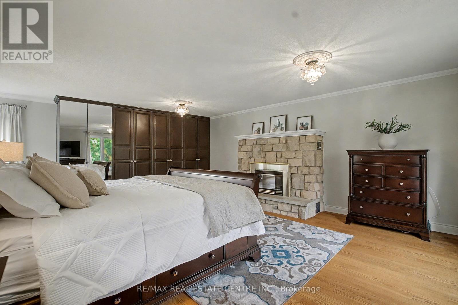 4220 Ennisclare Drive, Milton, Ontario  N0B 2K0 - Photo 20 - W13088030