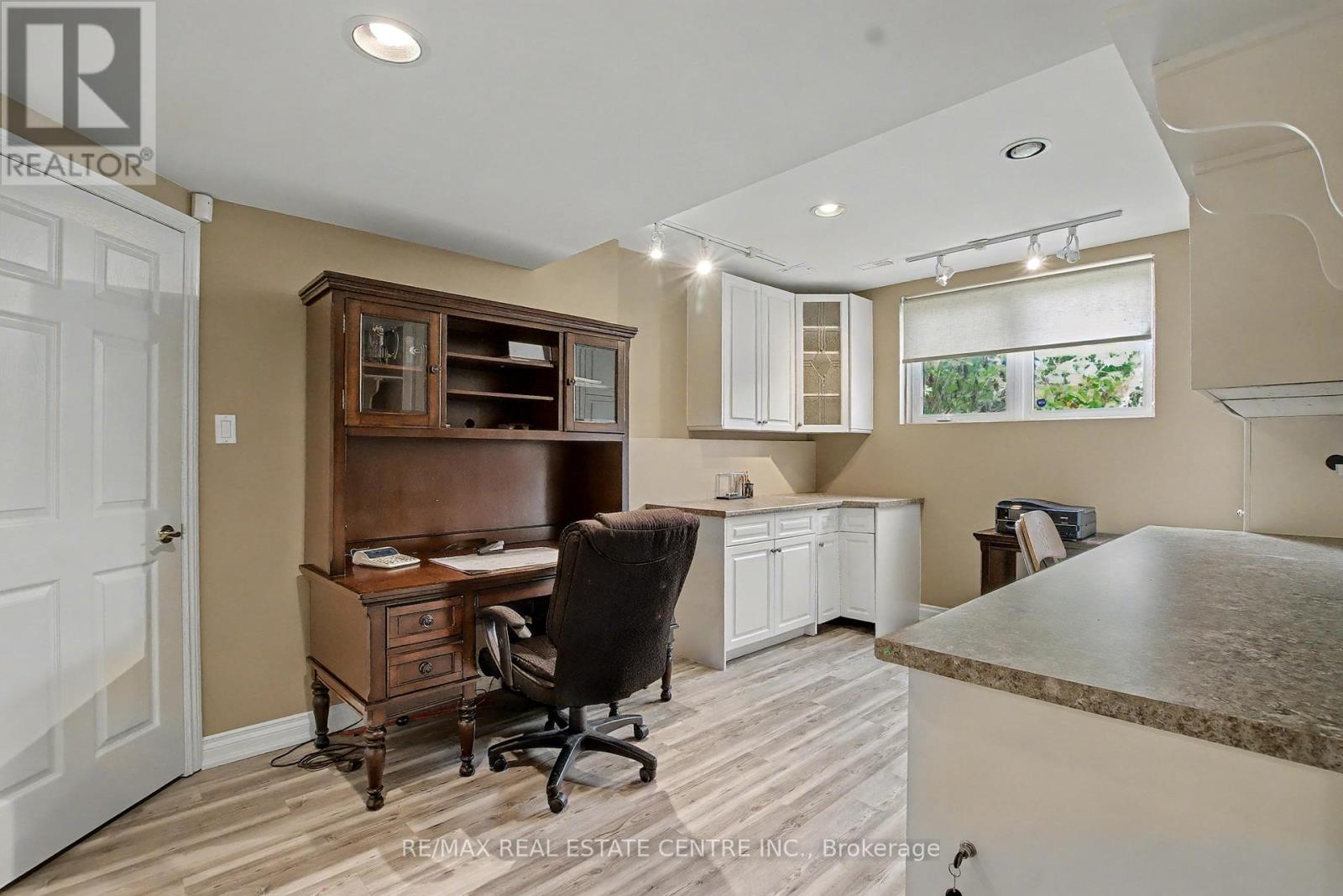 4220 Ennisclare Drive, Milton, Ontario  N0B 2K0 - Photo 31 - W13088030