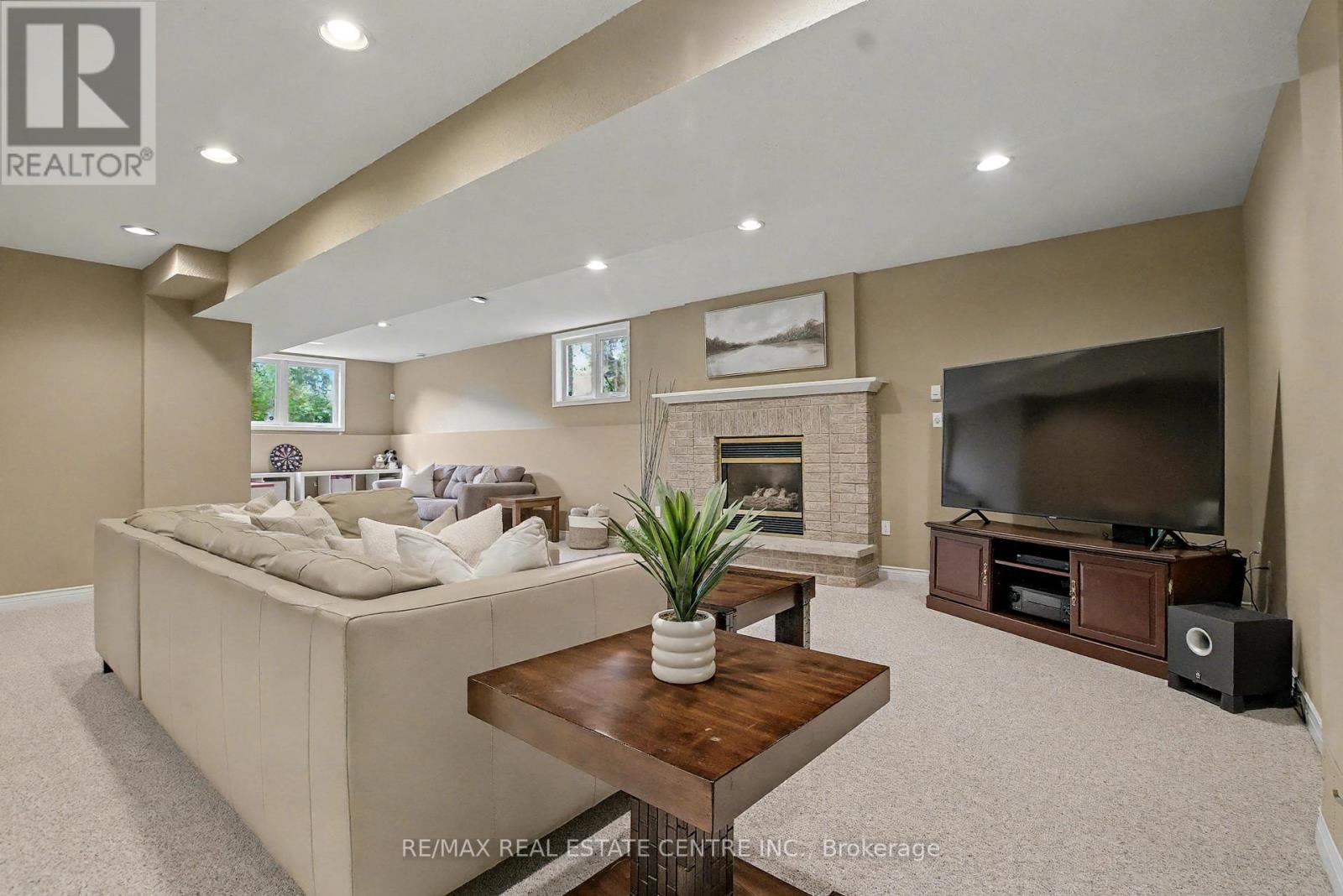 4220 Ennisclare Drive, Milton, Ontario  N0B 2K0 - Photo 32 - W13088030