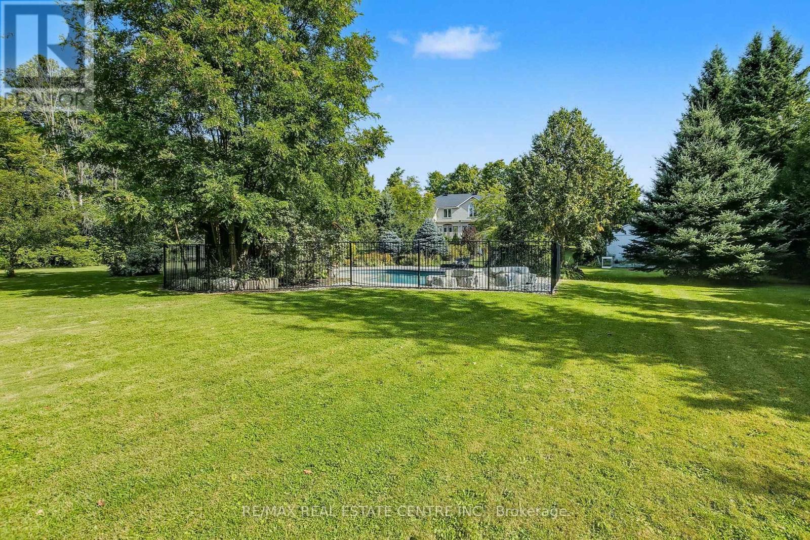 4220 Ennisclare Drive, Milton, Ontario  N0B 2K0 - Photo 43 - W13088030