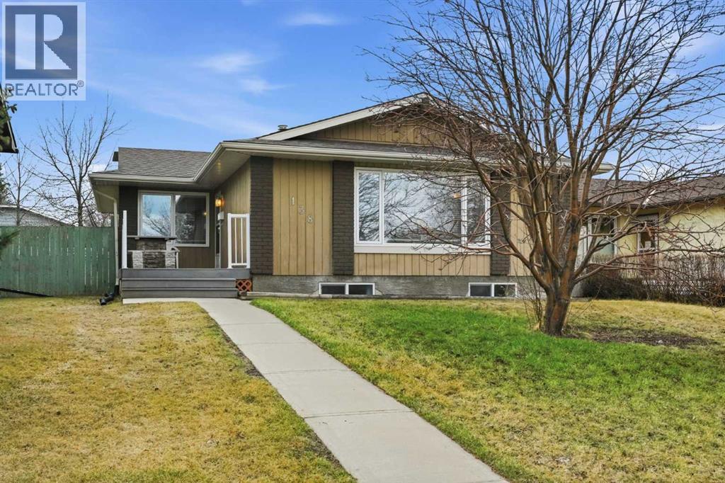 138 Midcrest Crescent SE, Calgary, Alberta