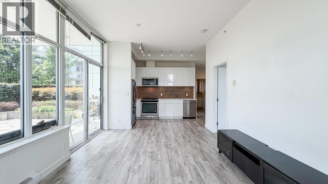 105 200 Nelson's Crescent, New Westminster, British Columbia  V3L 0H4 - Photo 4 - R3119693