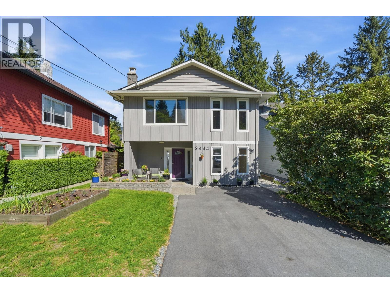 3444 Church Street, North Vancouver, British Columbia  V7K 2L4 - Photo 2 - R3120004
