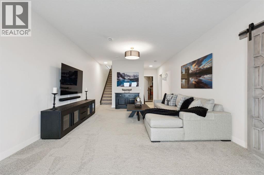 220 Precedence View, Cochrane, Alberta  T4C 2W8 - Photo 13 - A2297043