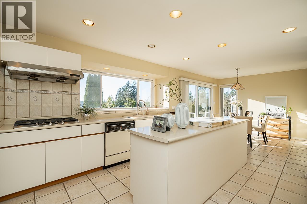 97 Timbercrest Drive, Port Moody, British Columbia  V3H 4T1 - Photo 8 - R3085952