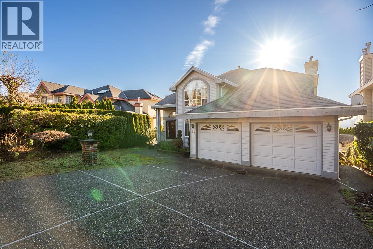 97 Timbercrest Drive, Port Moody, British Columbia  V3H 4T1 - Photo 2 - R3085952