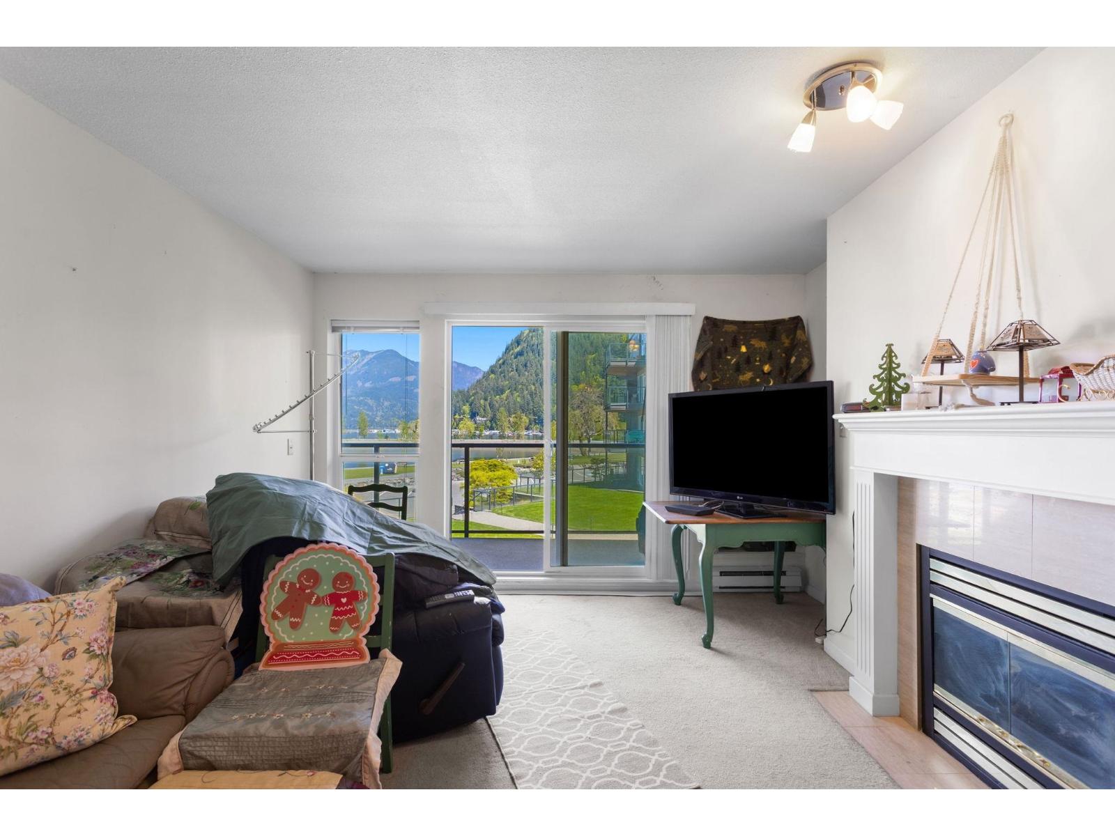 214 378 Esplanade Avenue, Harrison Hot Springs, Harrison Hot Springs, British Columbia  V0M 1A3 - Photo 15 - R3118510
