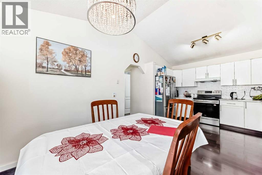 38 San Diego Way NE, Calgary, Alberta  T1Y 7A4 - Photo 11 - A2307988