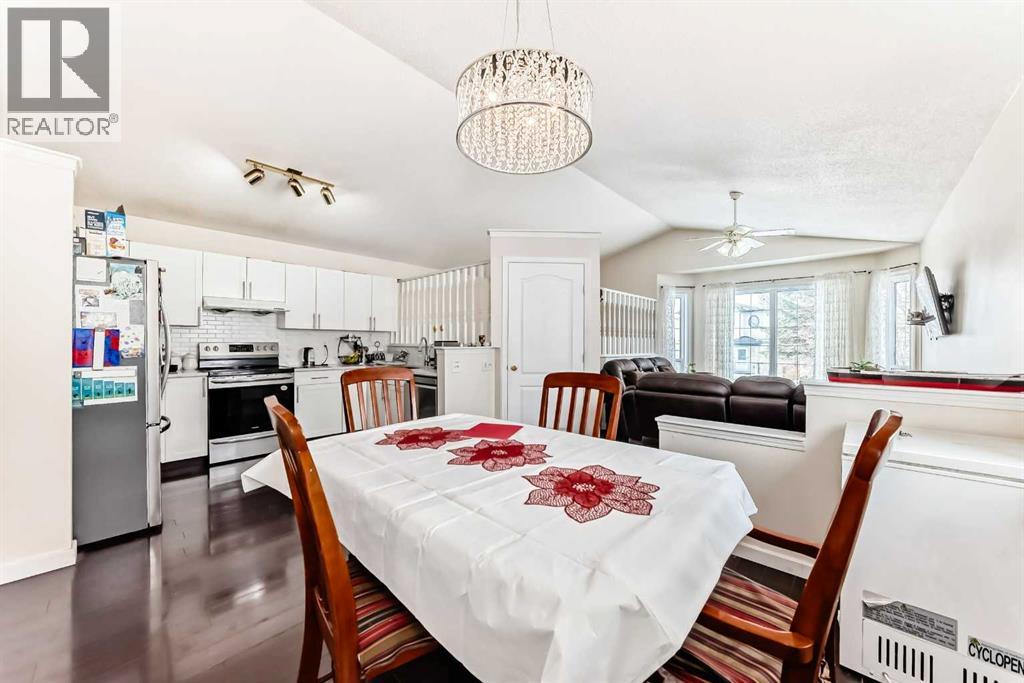 38 San Diego Way NE, Calgary, Alberta  T1Y 7A4 - Photo 10 - A2307988
