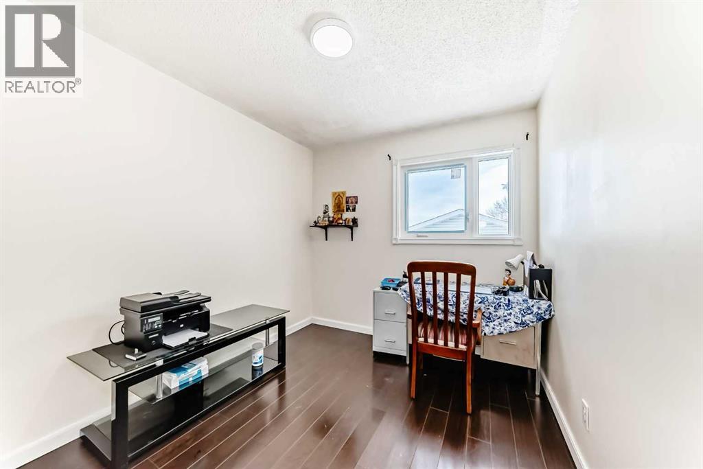 38 San Diego Way NE, Calgary, Alberta  T1Y 7A4 - Photo 19 - A2307988