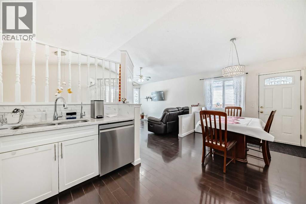 38 San Diego Way NE, Calgary, Alberta  T1Y 7A4 - Photo 9 - A2307988
