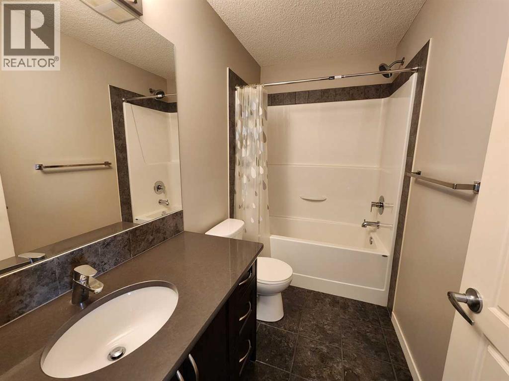 217 Panatella Walk NW, Calgary, Alberta  T3K 0Z3 - Photo 32 - A2283128