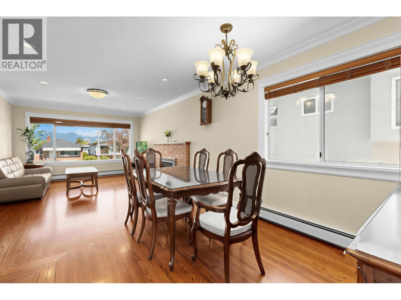 2166 E 39th Avenue, Vancouver, British Columbia  V5P 1H7 - Photo 7 - R3118815