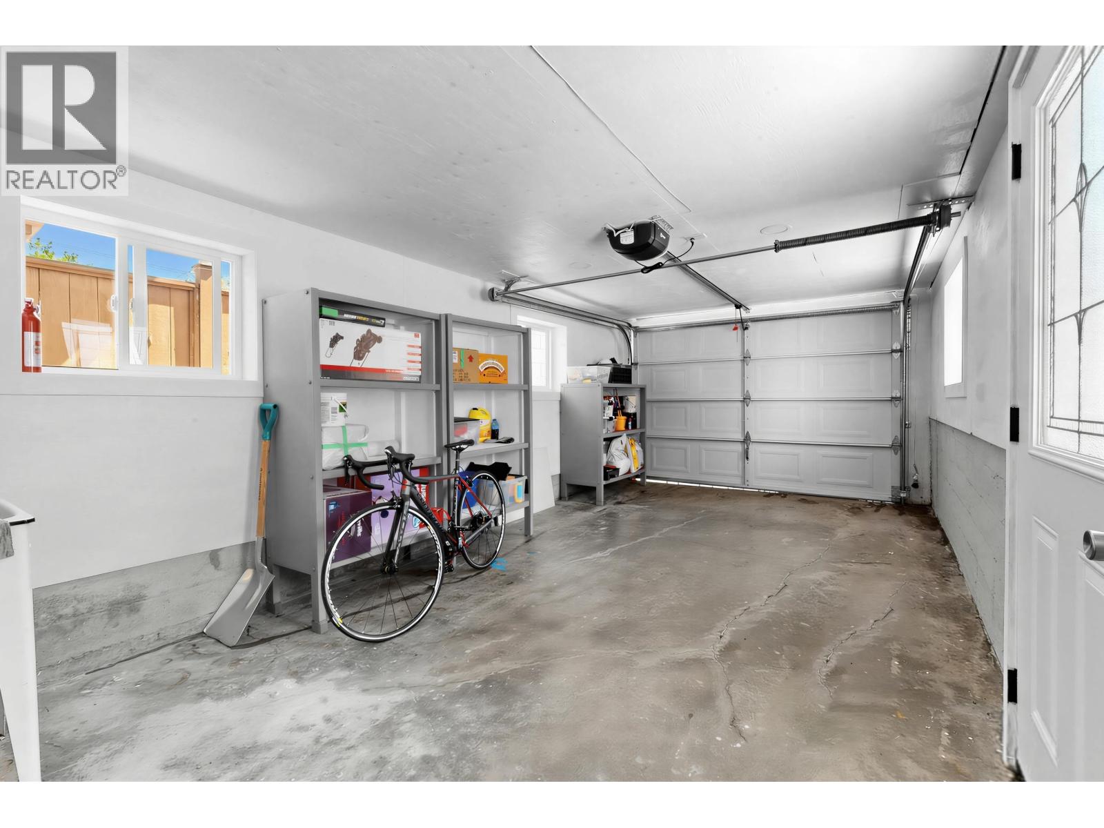 2166 E 39th Avenue, Vancouver, British Columbia  V5P 1H7 - Photo 35 - R3118815