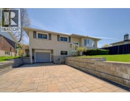 682 GLEN FORREST Boulevard, Waterloo, Ontario
