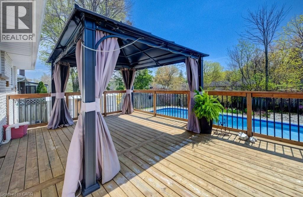 682 Glen Forrest Boulevard, Waterloo, Ontario  N2L 4K6 - Photo 31 - 40823335