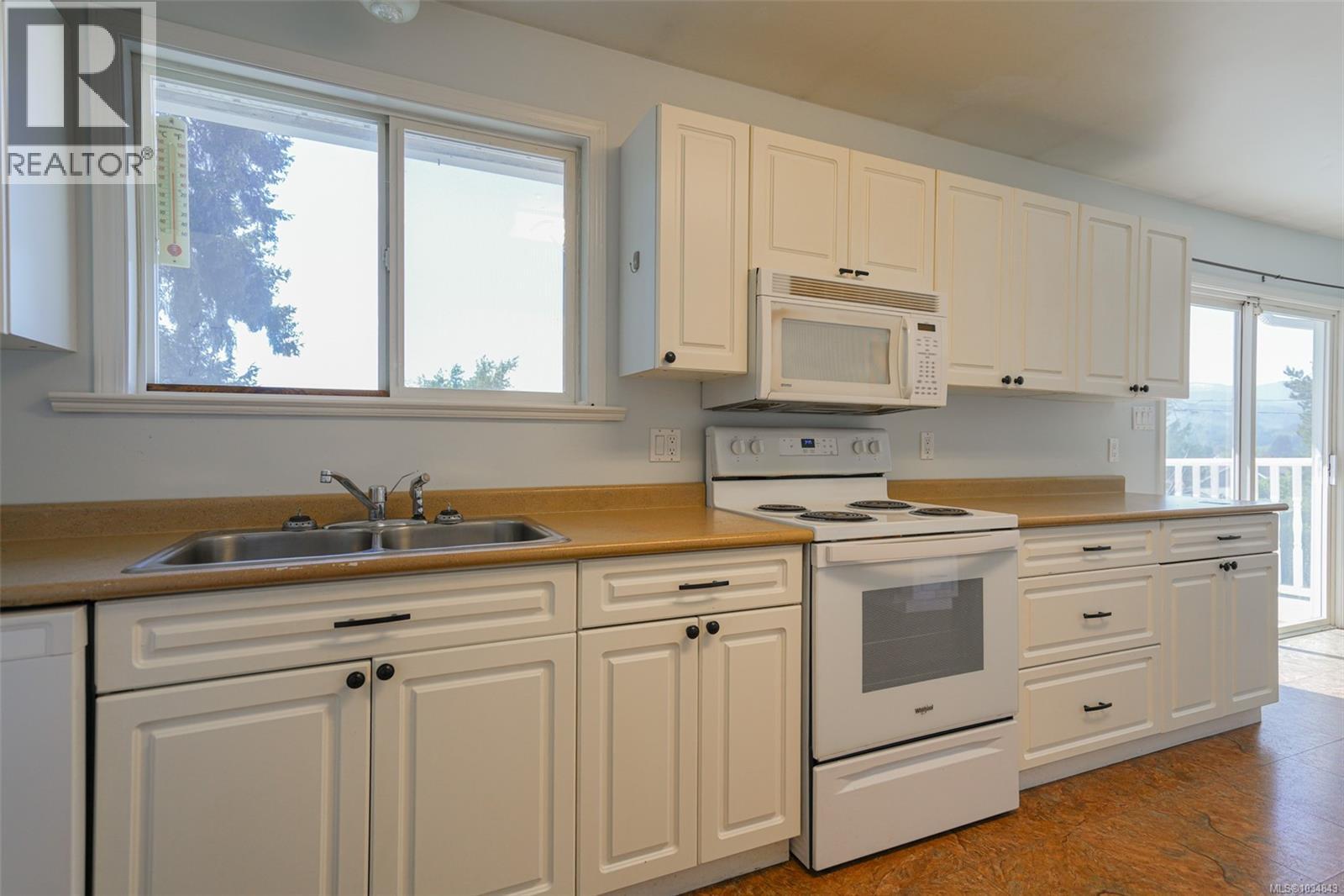 4594 Alwyn St, Port Alberni, British Columbia  V9Y 5V1 - Photo 17 - 1034843