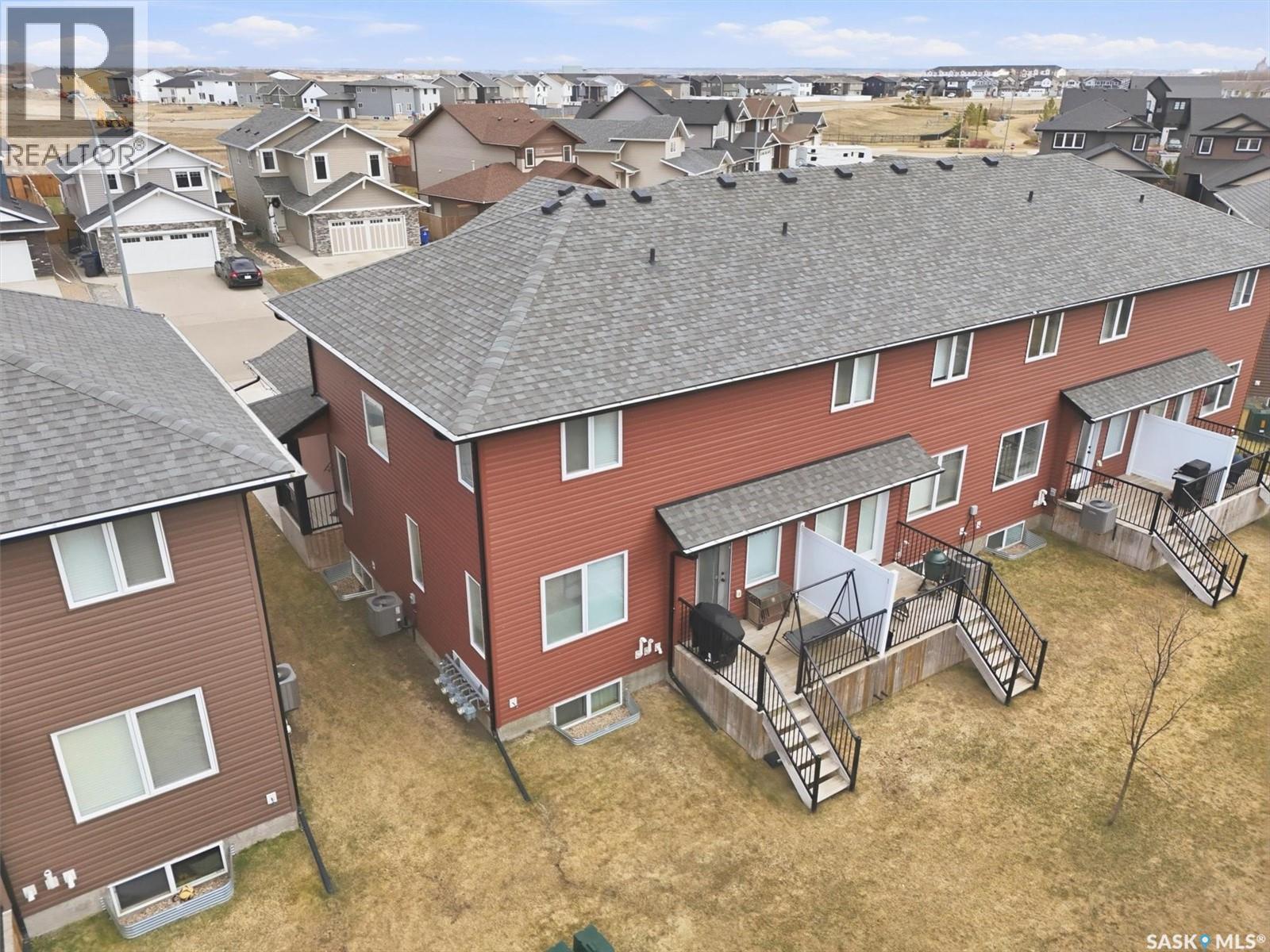 338 Bassett Road, Martensville, Saskatchewan  S0K 2T1 - Photo 3 - SK034997