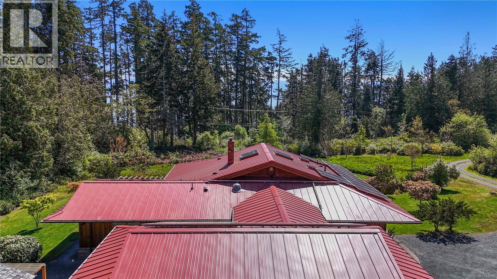 7708 West Coast Rd, Sooke, British Columbia  V9Z 0R7 - Photo 2 - 1034811