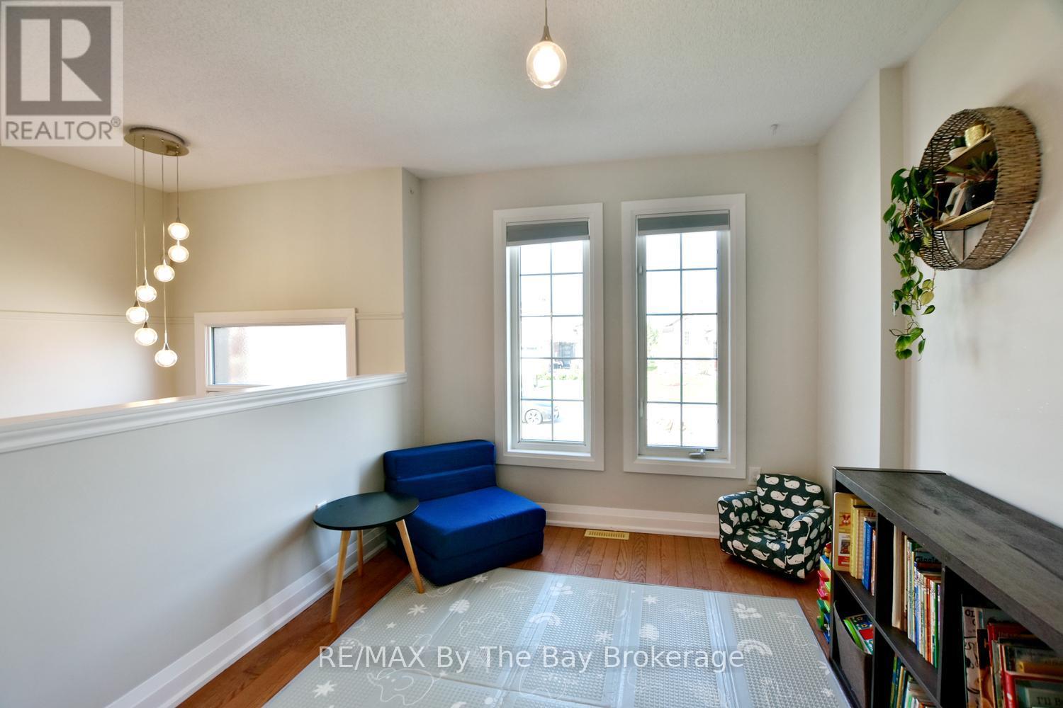 21 Northwood Drive, Wasaga Beach, Ontario  L9Z 3B5 - Photo 10 - S13088134