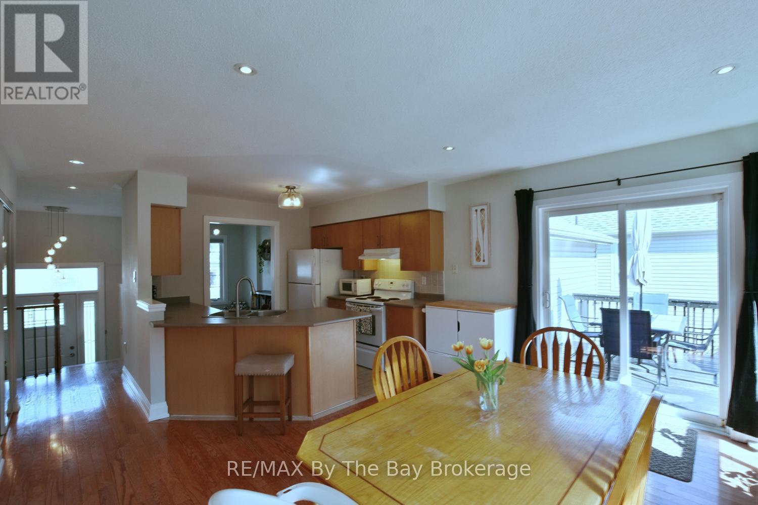21 Northwood Drive, Wasaga Beach, Ontario  L9Z 3B5 - Photo 20 - S13088134