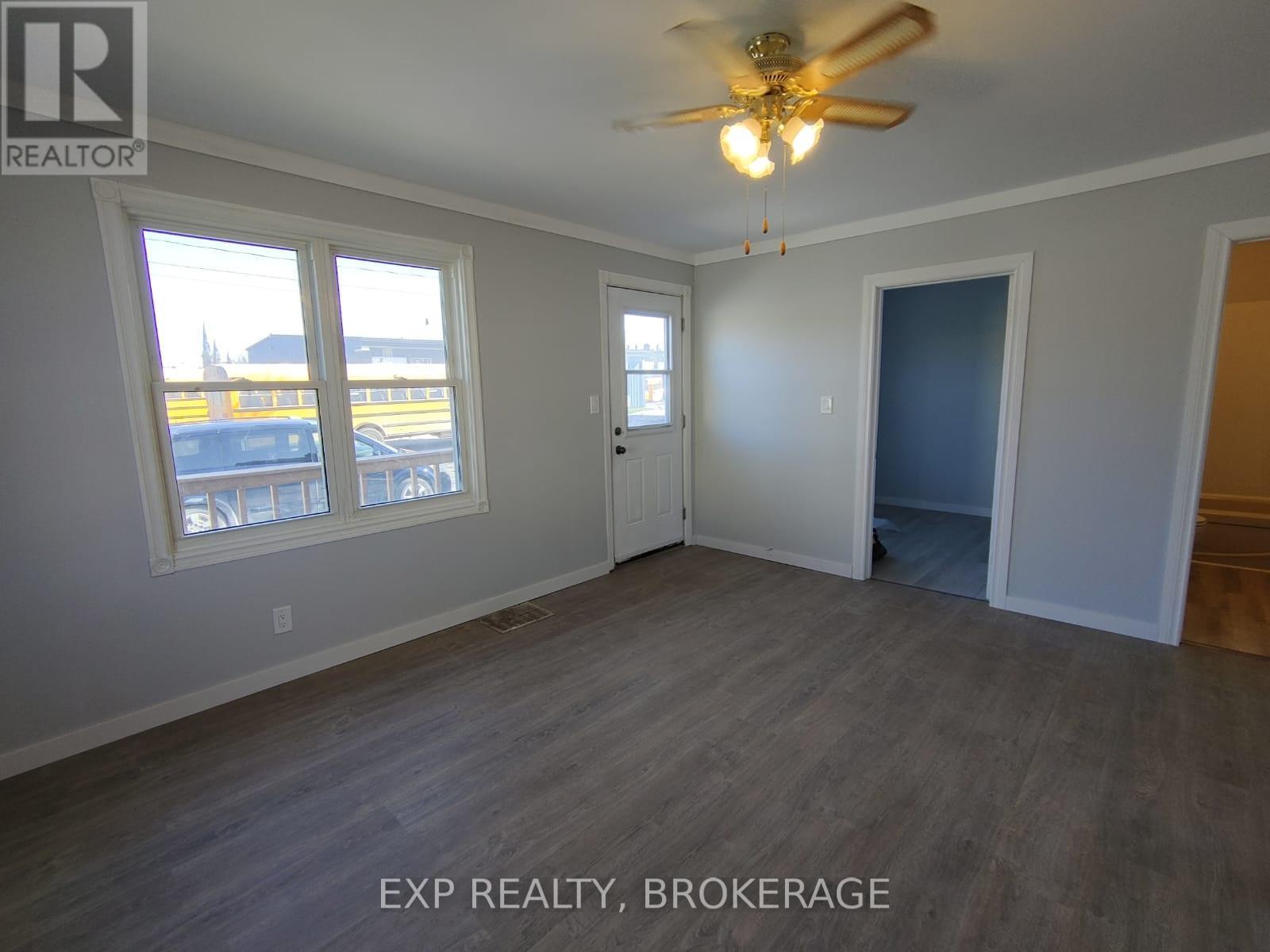 14 Louis Street, Brockville, Ontario  K6V 4H5 - Photo 3 - X13088116