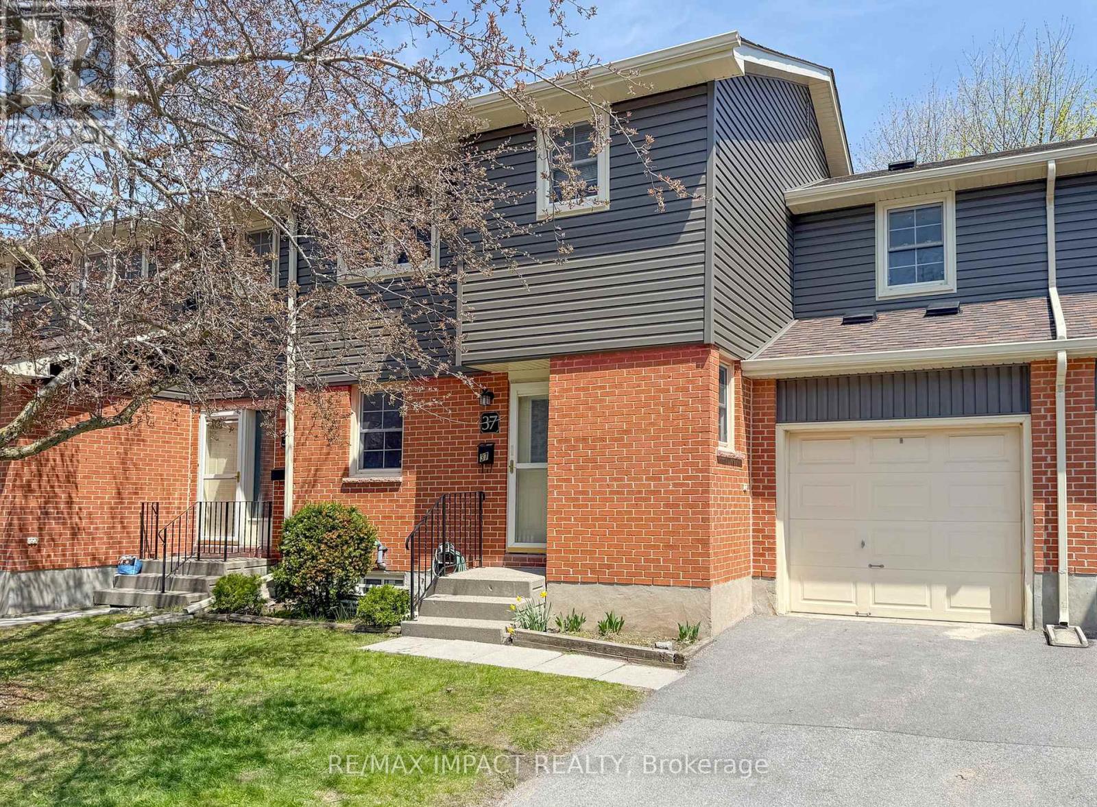 37 - 19 Macpherson Avenue, Kingston, Ontario  K7M 6W4 - Photo 2 - X13088052