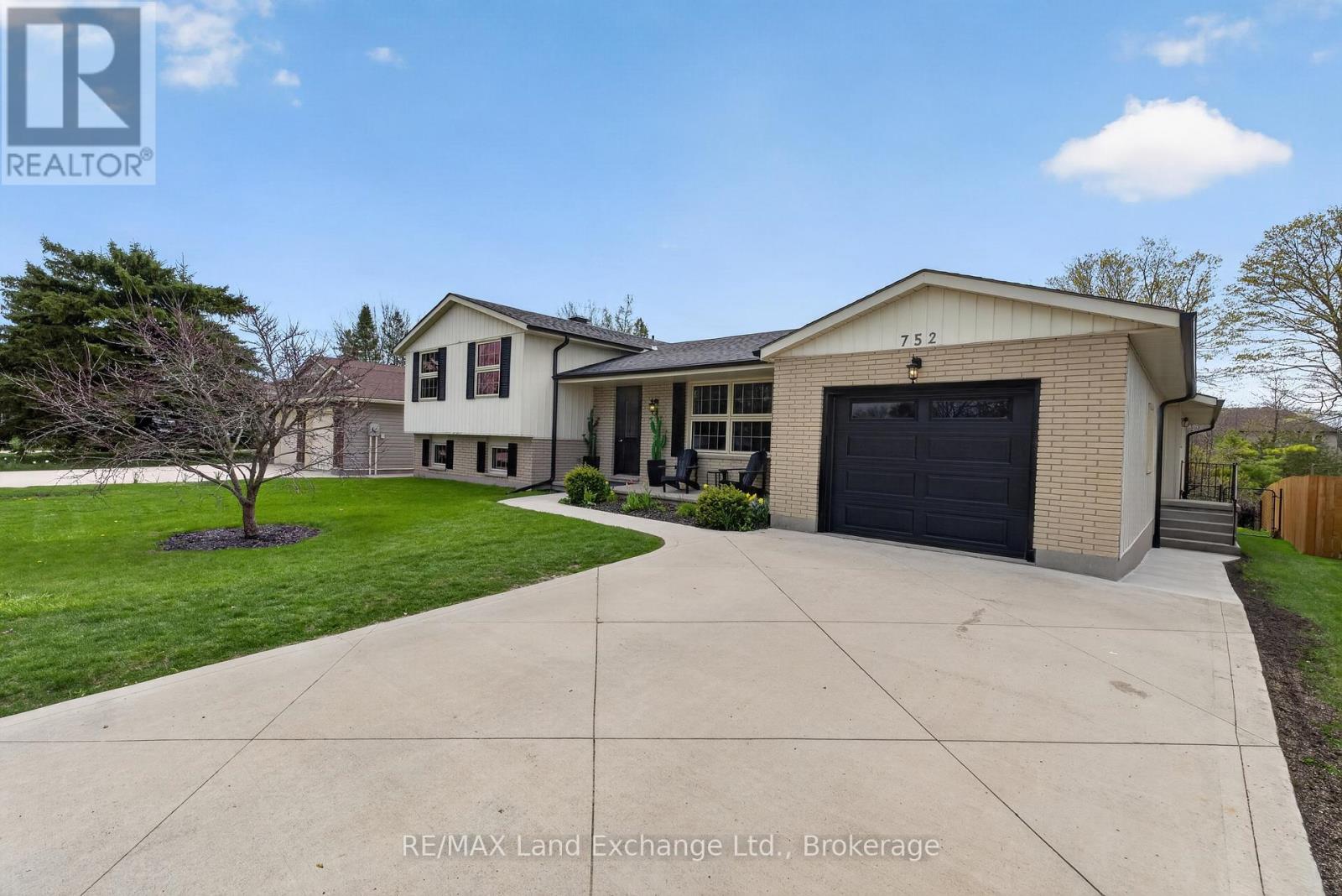 752 Palmateer Drive, Kincardine, Ontario  N2Z 1R8 - Photo 41 - X13088126