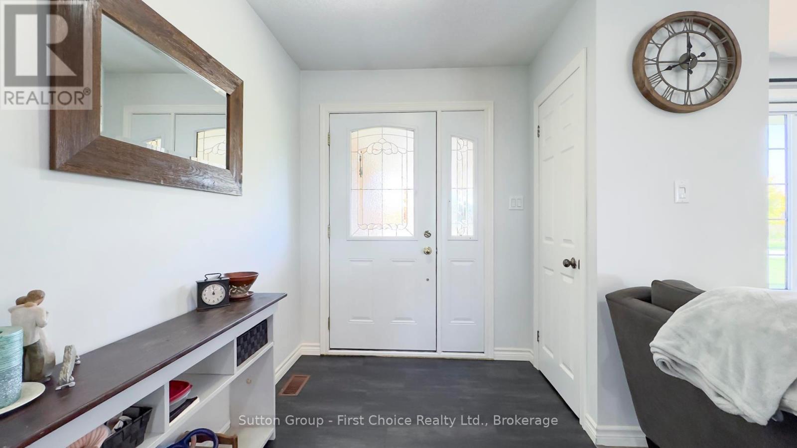 10 Bayfield Street E, Huron East, Ontario  N0K 1G0 - Photo 10 - X13088184