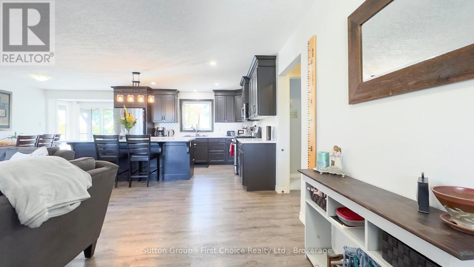 10 Bayfield Street E, Huron East, Ontario  N0K 1G0 - Photo 11 - X13088184