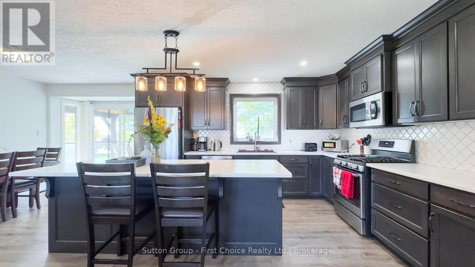 10 Bayfield Street E, Huron East, Ontario  N0K 1G0 - Photo 12 - X13088184