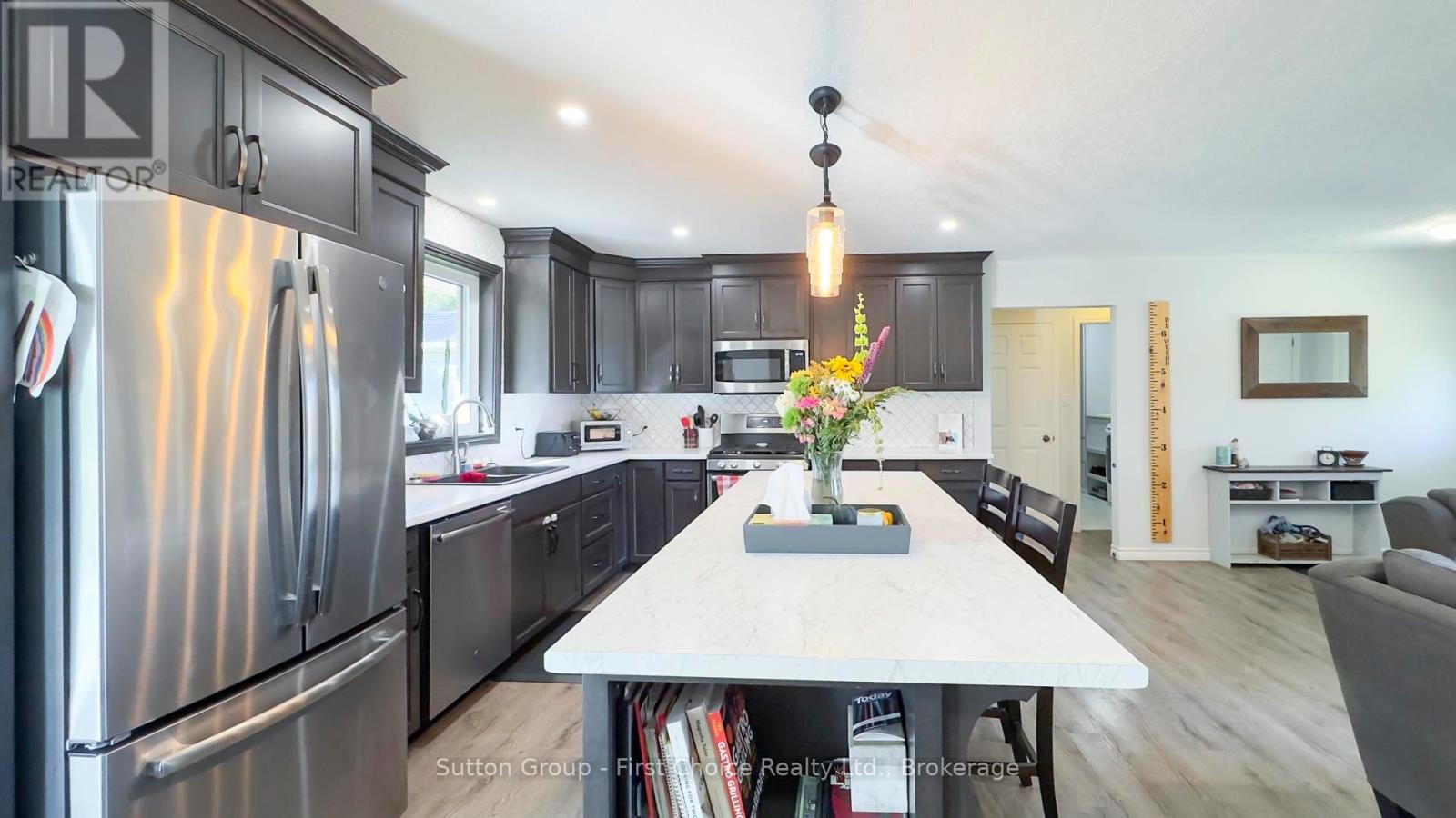 10 Bayfield Street E, Huron East, Ontario  N0K 1G0 - Photo 14 - X13088184