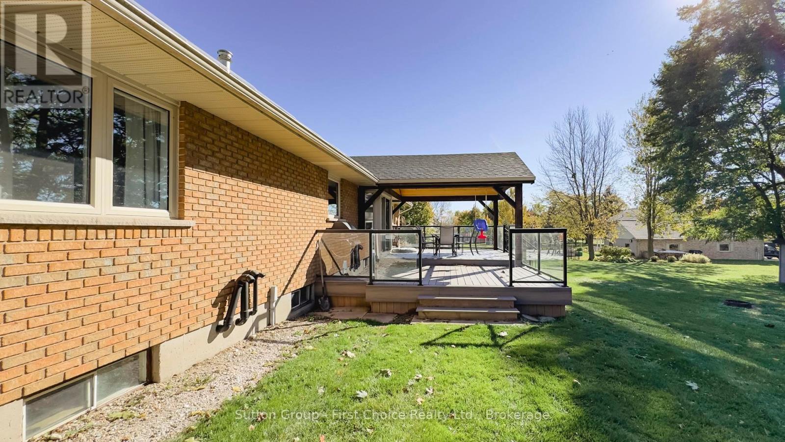 10 Bayfield Street E, Huron East, Ontario  N0K 1G0 - Photo 46 - X13088184