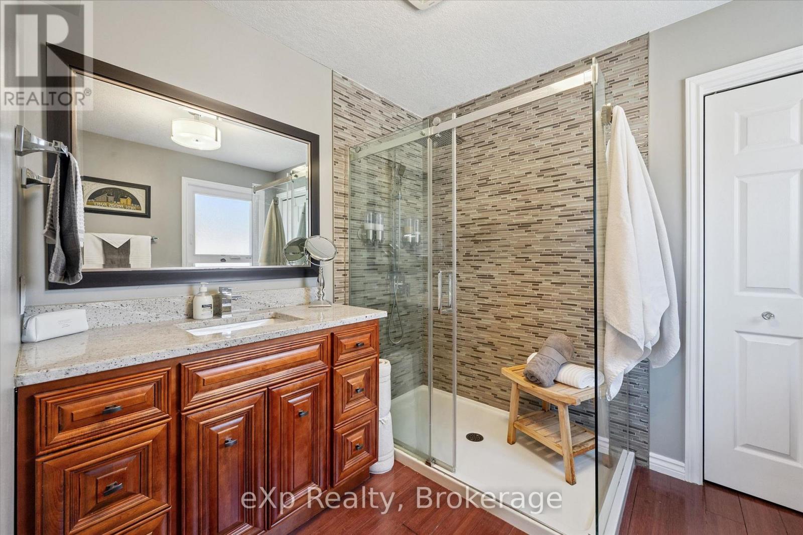 4 Peartree Crescent, Guelph, Ontario  N1H 8K6 - Photo 16 - X13088200