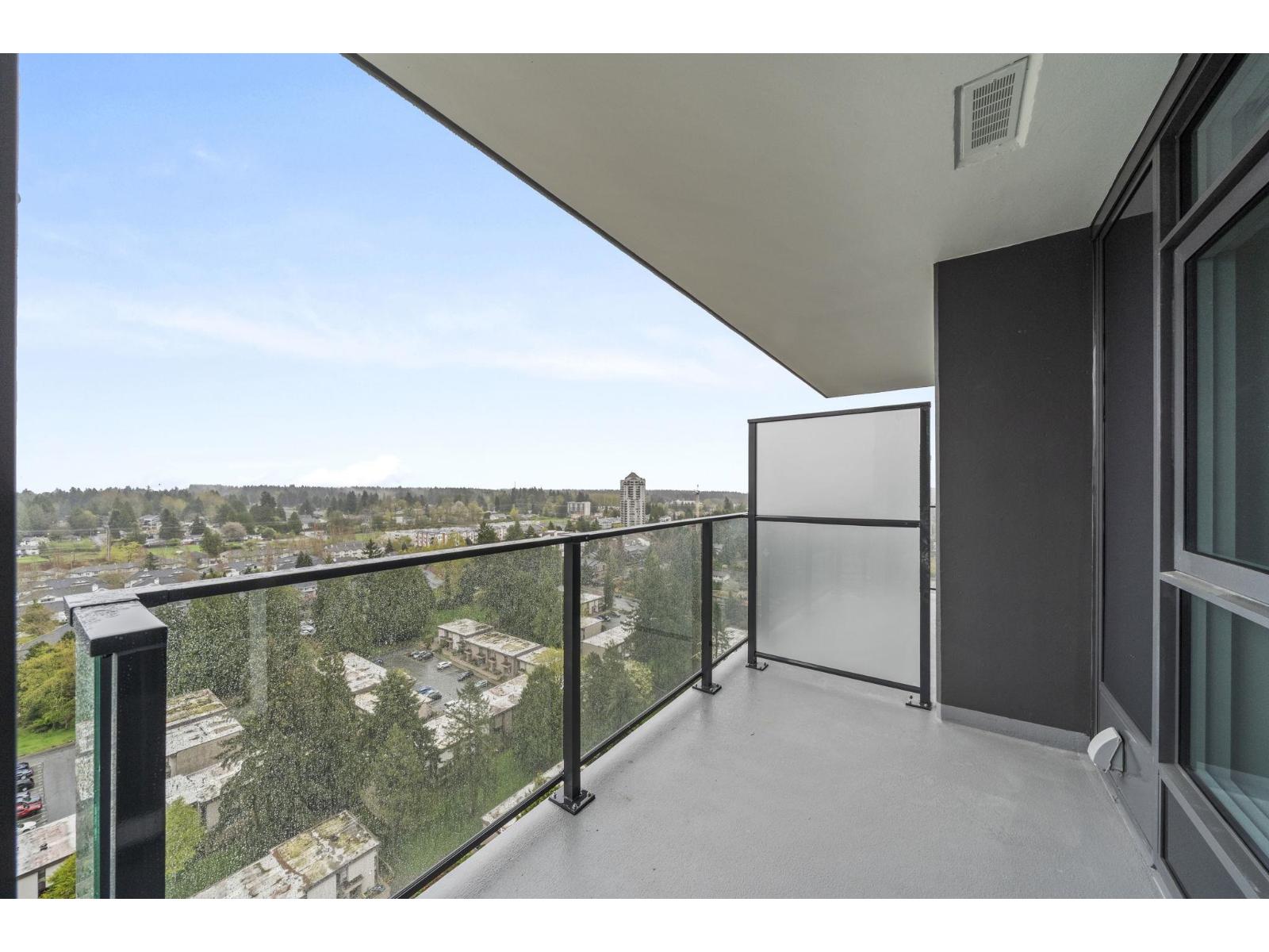 21xx 13738 Central Avenue, Surrey, British Columbia  V3T 0X5 - Photo 6 - R3120096