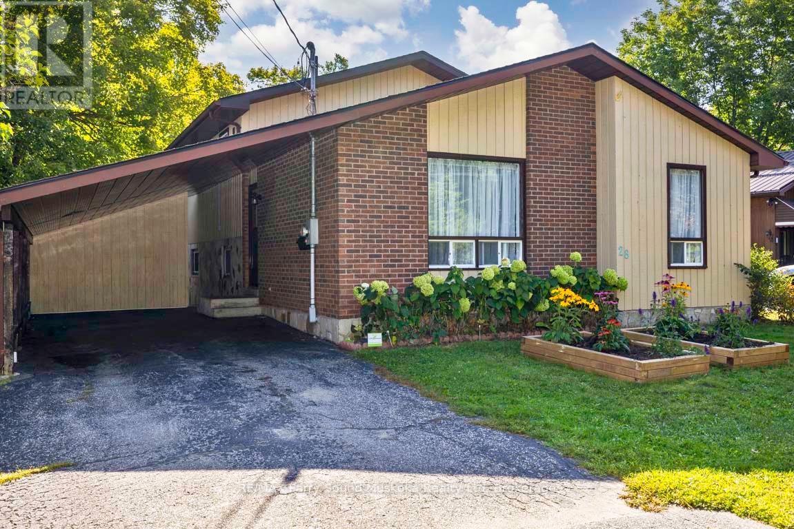 28 Forest Street, Parry Sound, Ontario  P2A 2P9 - Photo 6 - X12849086