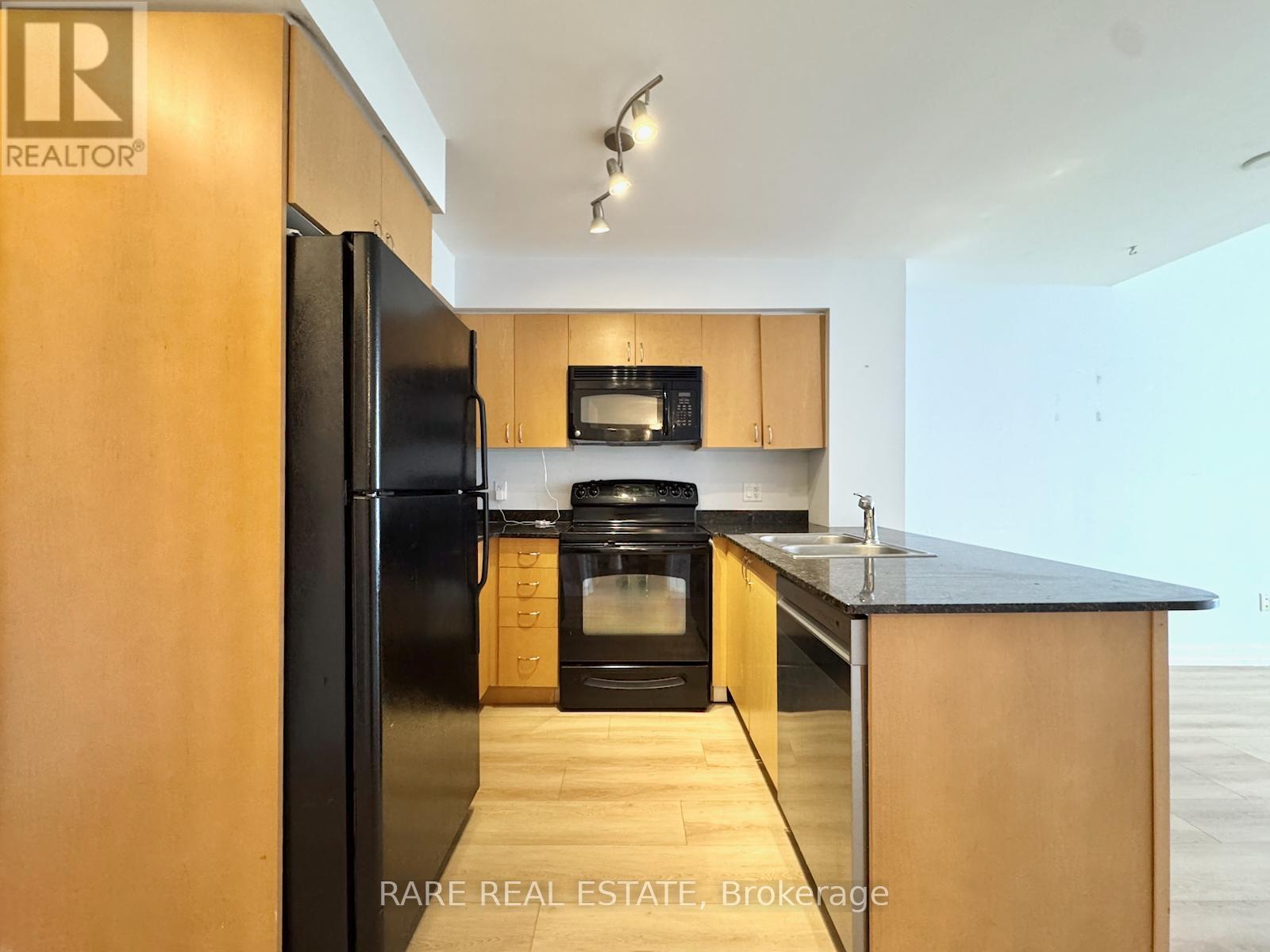 3304 - 2191 Yonge Street, Toronto, Ontario  M4S 2B1 - Photo 3 - C13086514