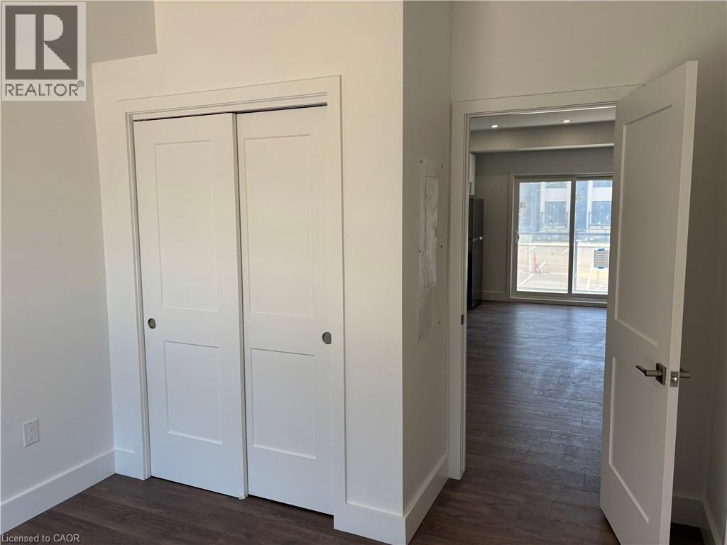 6638 Mcleod Road Unit# 216, Niagara Falls, Ontario  L2G 3G5 - Photo 5 - 40827088